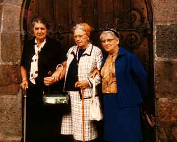 Tre søstre, Marie til højre.