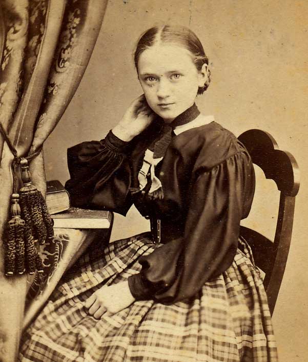 Frederikke Anna Gertrud Thomsen Barfod i juni 1866.
