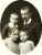 Ellen Nielsen Barfod med sin mand Erik Christensen og to sønner 9/10 1904.